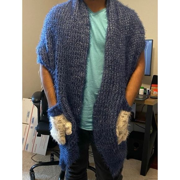 Patrizia Pepe Navy Blue Italian Wool Shrug w/Mitten Pockets One Size, MSRP $228 - Picture 10 of 10